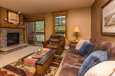 Image de Condo River Run, lit King, vue sur la montagne, à quelques pas de la télécabine, Wifi gratuit