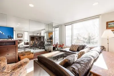 Image de Meilleures vues à Vail du 6ème étage avec balcon, centre du village