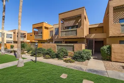 Image de Endless Summer Modern 2 Condo Br / Piscine Com / Jacuzzi / Scottsdale