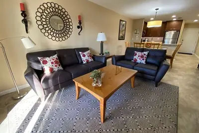 Image de Unité 356 - Nouvelle cuisine de luxe, rénovée avec goût