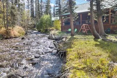 Image de \"Rocky Top Rio\" Cabine privée en première ligne au bord de la rivière! Animaux acceptés!