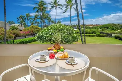 Image de Poipu Ocean View récemment rénové * Manualoha 404 *