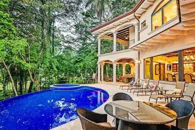Unique Luxury Home, Casa Vista Paraíso à Los Sueños Resort!