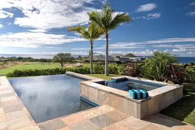 Image de Vues imprenables sur l'océan, piscine privée, grande maison, pour 10 personnes