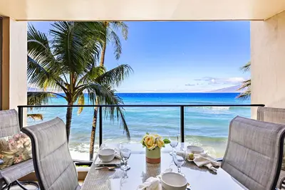 Image de Mes Séjours Parfaits: Superbes Vues sur L'océan - du Plafond au Plafond