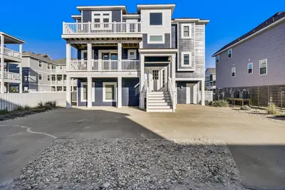 Image de 500 pieds environ de l'accès à la plage, piscine privée, hot tub, ascenseur, animaux domestiques, Chauffage De La Piscine Gratuite 4 / 20-5 / 4!