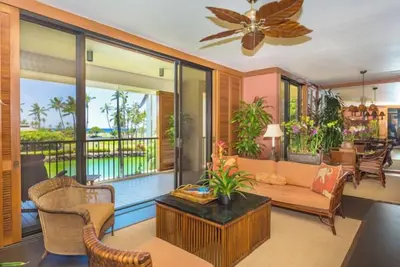 Image de Nice, Condo au deuxième étage avec vue sur l'océan et le lagon, pour 4 personnes