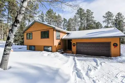 Image de Paradis tranquille et privé près de l'autoroute, des sentiers de Vtt et de motoneige!