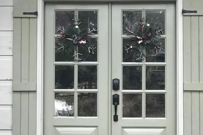 Image de Magnifique Maison Sur Le Ruisseau Fourrager Babbling