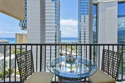 Image de Grande Quatre emplacement Paddle! Cuisine complète, Ac, laveuse / sécheuse, parking, WiFi.