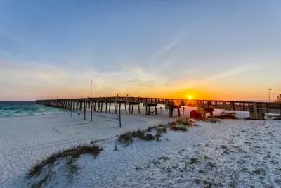 Image de Studio au sommet du golfe près du sable avec piscines communes et solarium - snowbirds bienvenus
