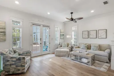 Image de \"Our Blue Beso\" - Grande salle de jeux! Vues du golfe! Propane Grill - Navette de plage