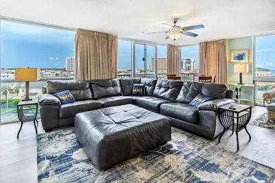 Image de Tours de rivage 3061-3br☀Open Du 12 au 14 mai 784 $! ViewsGULF Vues! Étapes 2 Beach!