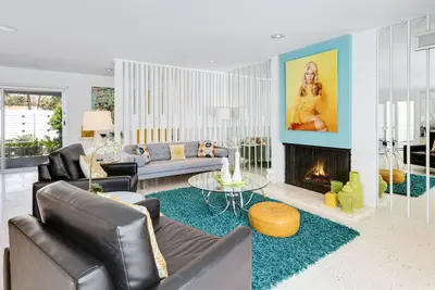 Image de Hollywood Regency Perfection à South Palm Springs