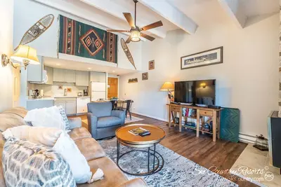 Image de 7ème nuit gratuite! Penthouse avec vue sur la montagne, Wi-Fi, barbecue au gaz, ascenseur