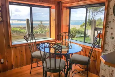 Image de Chalet confortable avec belle vue sur la baie