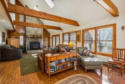 Image de Un prix abordable et incroyablement beau chalet de montagne offre calme et tranquillité.