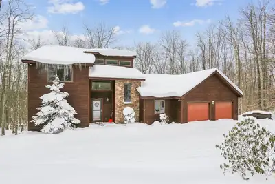 Image de Admirablement isolée Mountain Home