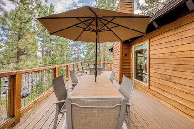 Image de Lake Haven - spacieux 4 Br w / vue sur le lac et sauna - 9 personnes