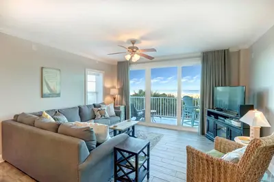 Image de BeachHouse 411: 2 Br, 2 Ba Condominium à Tybee Island, pour 6 personnes