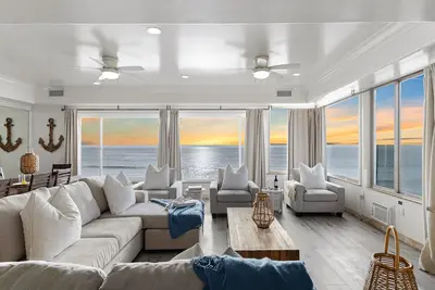 Image de 9br Superbe à Carlsbad sur la plage, Designer Décoré & A / C équipée