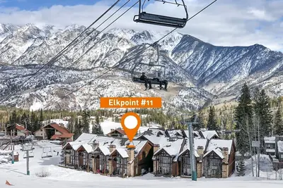 Image de Maison de ville de luxe - Ski in / Ski Out - Best Location