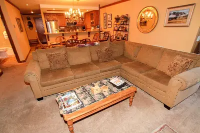 Image de Mountainback Condo # 17 étages de cuisine chauffants! Une histoire de 3 chambres, 2 unité de salle de bains.