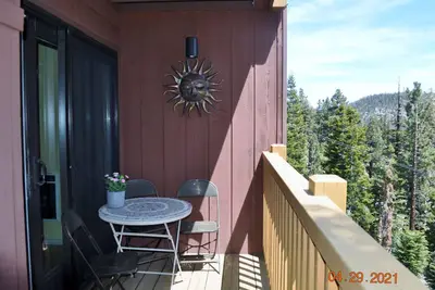 Image de Mammoth Ski and Racquet Club # 54, 1 chambre, 2 salles de bain complètes Condo entièrement meublé