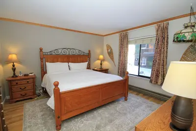 Image de Discovery 4 Unit # 157: Gorgeous 2 chambres, 2 salle de bains Condominium!