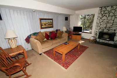 Image de Discovery 4 # 135: 1 Br / 1 Ba à Mammoth Lakes, pour 4 personnes