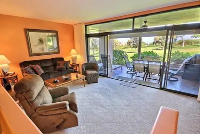 Image de Viens jouer à Maui. Kaanapali Royal P101 2 bd 2 ba Marche au village de Whaler