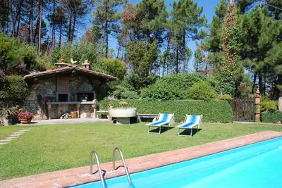 Image de Maison de vacances privée avec climatisation, piscine privée, Wifi, Tv, terrasse, près de Lucques