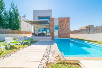 Image de Can BOSQUERRĂ“ - Villa with sea views in Sa RĂ pita. Free WiFi.