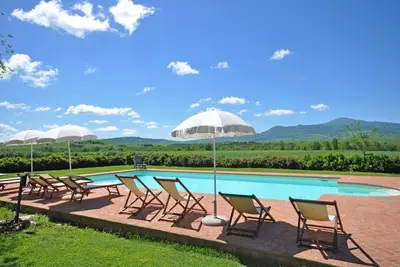 Image de Agréable appartement avec piscine, Wifi, Tv, vue panoramique et parking, près de Montepulciano