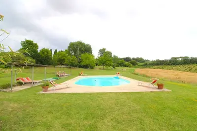 Image de Joli appartement pour 8 personnes avec Wifi, piscine, animaux admis et parking