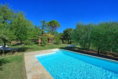 Image de Belle maison de vacances privée avec Wifi, piscine privée, Tv, patio, près de San Gimignano