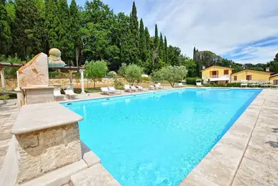 Image de Agréable appartement pour 6 personnes avec piscine et parking
