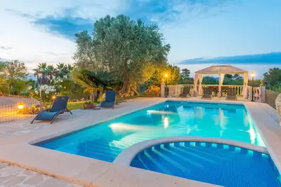 Image de Vila - Villa with sea views in Santa Margalida. Free WiFi