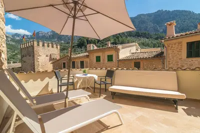 Image de Ca'N Mayol (Banyeta) - Chalet with terrace in Fornalutx. Free WiFi