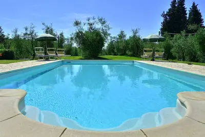 Image de Maison de vacances privée avec Wifi, climatisation, piscine privée, Tv, terrasse, vue panoramique