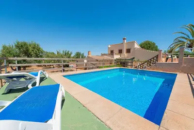 Image de Clau De Sol - Great country house with private pool located 4 km from the beach. Free WiFi