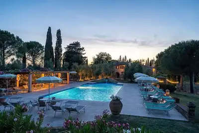 Image de Appartement avec piscine, Wifi, climatisation, Tv, animaux admis, vue panoramique, parking