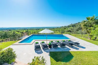Image de Sa Roca Blanca - Amazing villa with private pool and breathtaking views. Free WiFi
