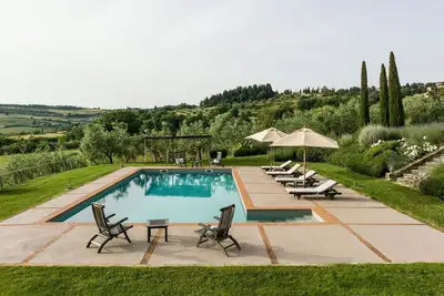 Villa Danilo - Villa de vacances de luxe avec piscine privée à San Casciano dei Bagni, vallée. . .