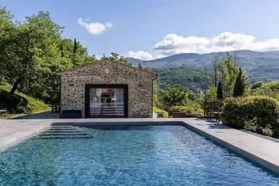 Image de Villa Casentino - Maison de campagne avec piscine privée à Capolona, Toscane