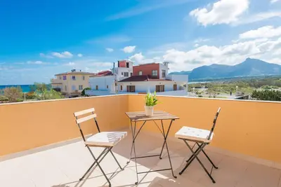 Image de Can Fusteret - Chalet with sea views in Son Serra de Marina. Free WiFi.