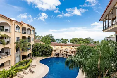 Image de Sunrise 3 Br Condo, juste en face de Tamarindo Beach! (Sr33)