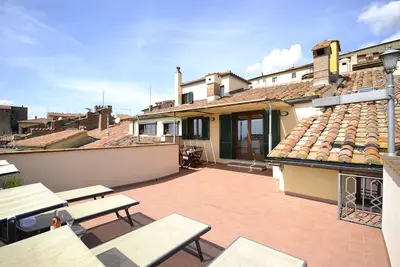 Image de Joli appartement avec climatisation, Wifi, Tv, terrasse, animaux admis et vue panoramique
