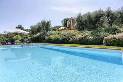Image de Maison de vacances privée avec climatisation, Wifi, piscine privée, Tv, près de Lucques