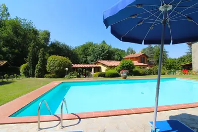 Image de Joli appartement pour 6 personnes avec piscine, Wifi, Tv, animaux admis et parking